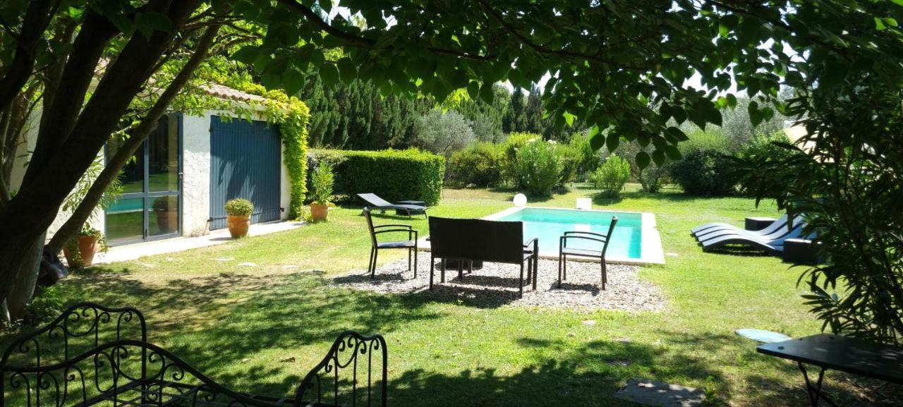 Les Cabanons De L'Oliveraie Pernes-les-Fontaines Bagian luar foto